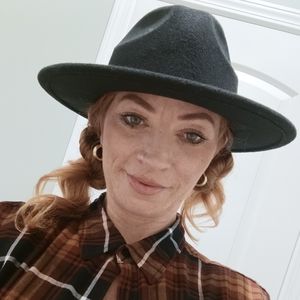 Meet your Posher, Kristina